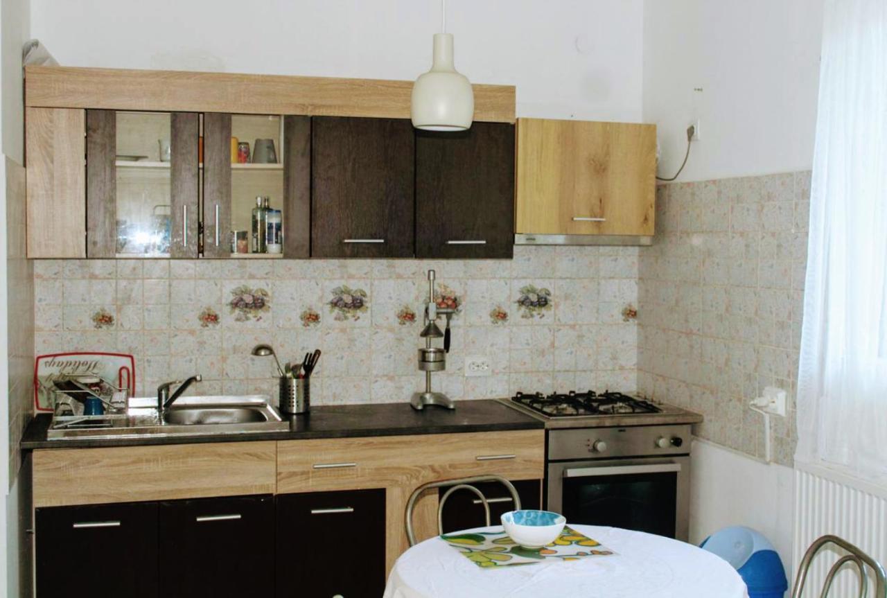 Anuta Hotel Breaza  Luaran gambar