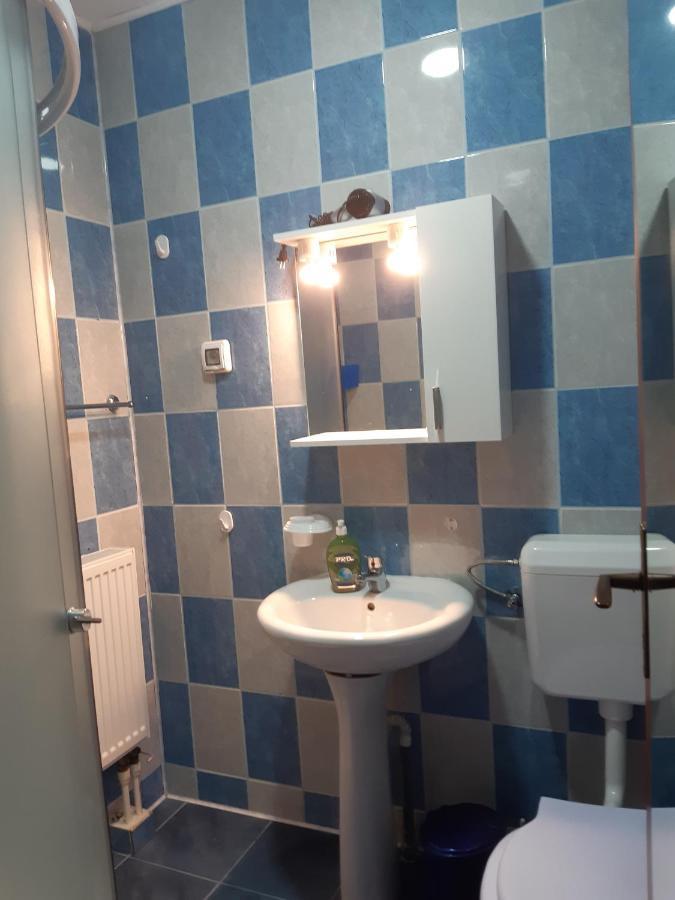 Anuta Hotel Breaza  Luaran gambar